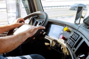 monitorar o comportamento do motorista no dia a dia